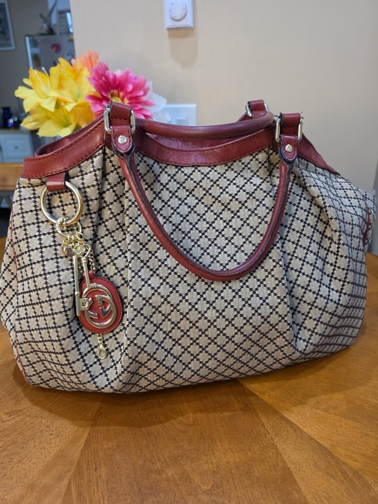 Gucci Handbags - Gucci Sukey Diamante XL Shoulder Bag